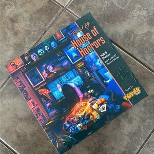House of Horrors 1000-Piece Puzzle - Blue & Black